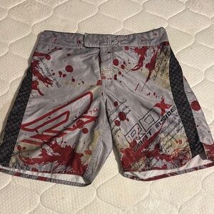 RDX Giant Inside MMA shorts. Graphic blood Fight Shorts
